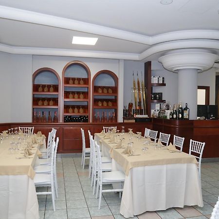 Hotel Stefano A Melito Melito di Napoli Eksteriør billede
