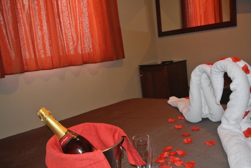 Hotel Stefano A Melito Melito di Napoli Eksteriør billede